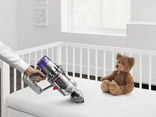 Aspirador escoba - Dyson Cyclone V10™ Absolute, Potencia succión 150 AW, Sin cable, Tecnología ciclónica, 60 min, Níquel